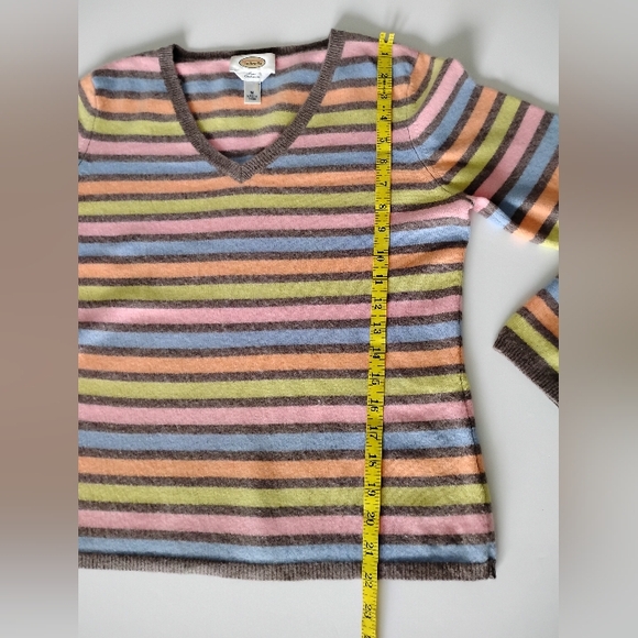 Talbots Vintage Cashmere V-Neck Sweater Candy Colorful Stripe Classic Size. Med - Picture 13 of 13